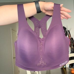 Victoria Sport Sports Bra
